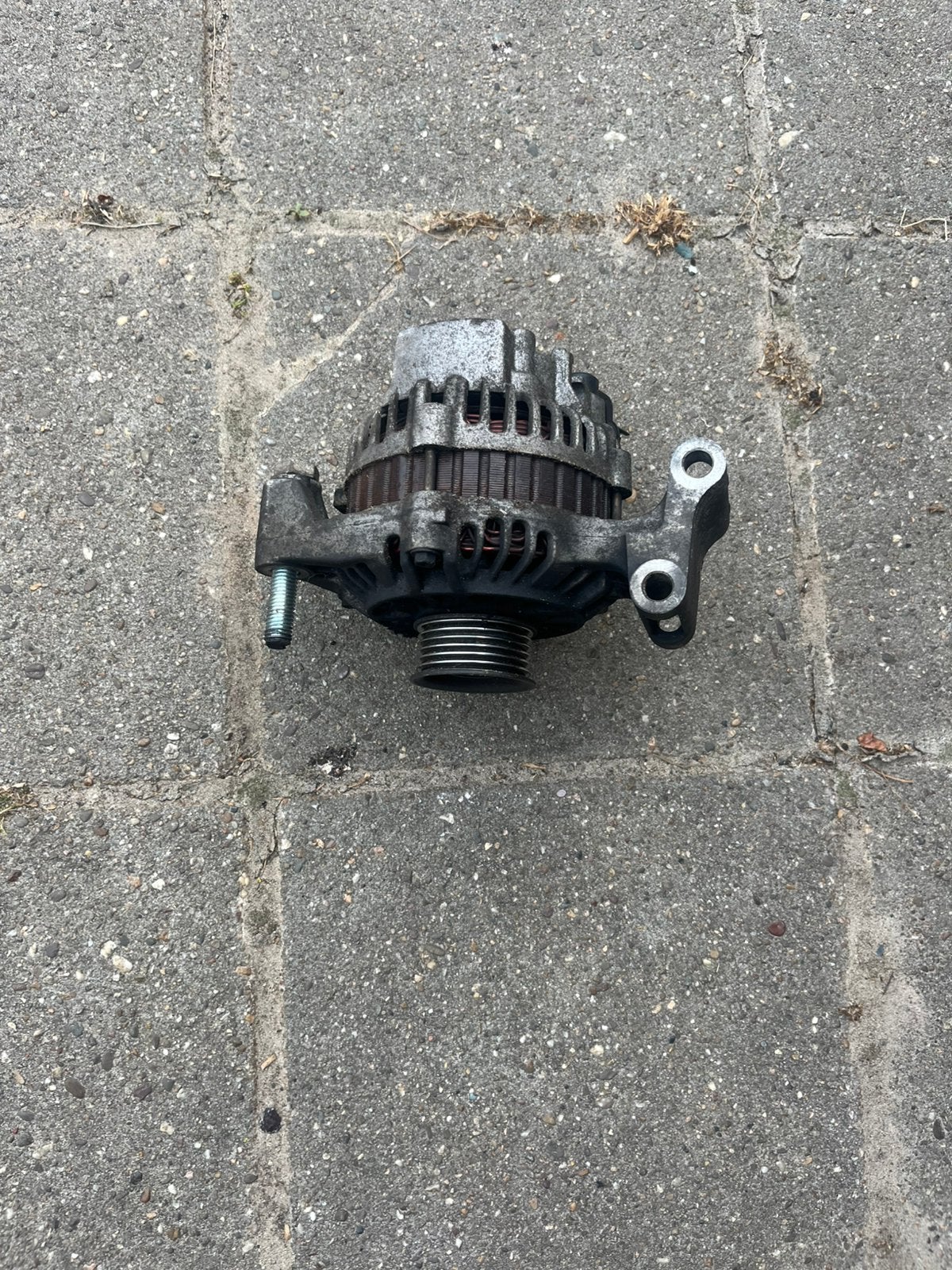 Goedwerkende dynamo ford fiesta zetec 16v, Auto-onderdelen, Ophalen, Ford
