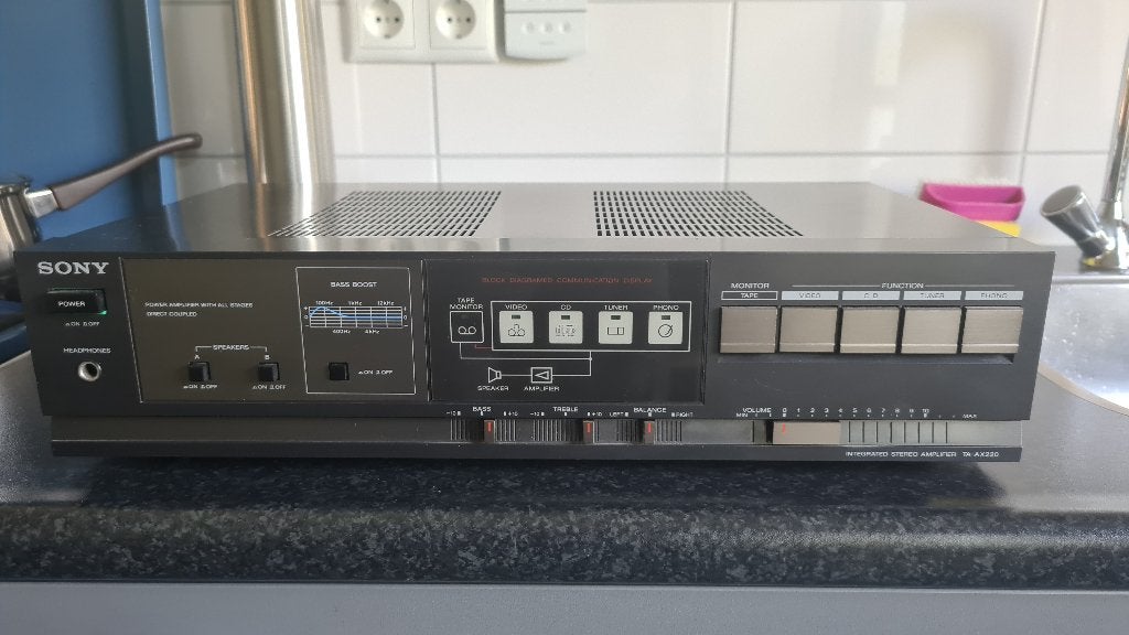 Sony versterker Ta AX220, Ophalen, Gebruikt, 60 tot 120 watt, Sony