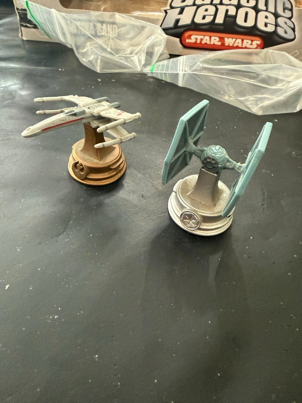Star Wars X-Wing en TIE Fighter miniaturen, Ophalen of Verzenden, Gebruikt, Beeldje of Buste