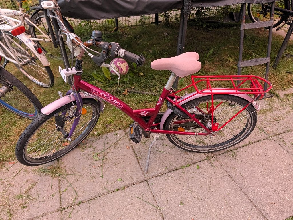 Kinderfiets roze/rood - Op te halen voor Cola Zero Cherry, Ophalen, Gebruikt, Batavus, Terugtraprem
