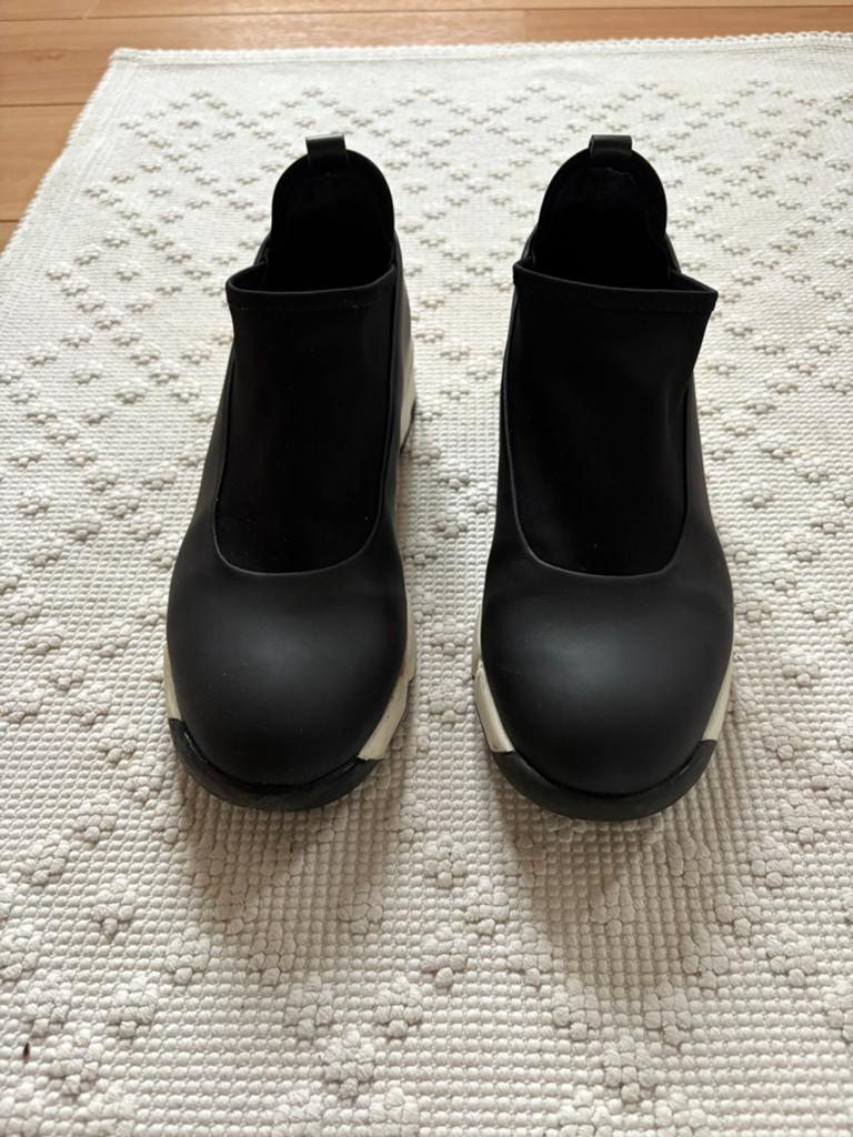 Dames schoenen, Zwart, Ophalen of Verzenden, Sneakers of Gympen, Zo goed als nieuw