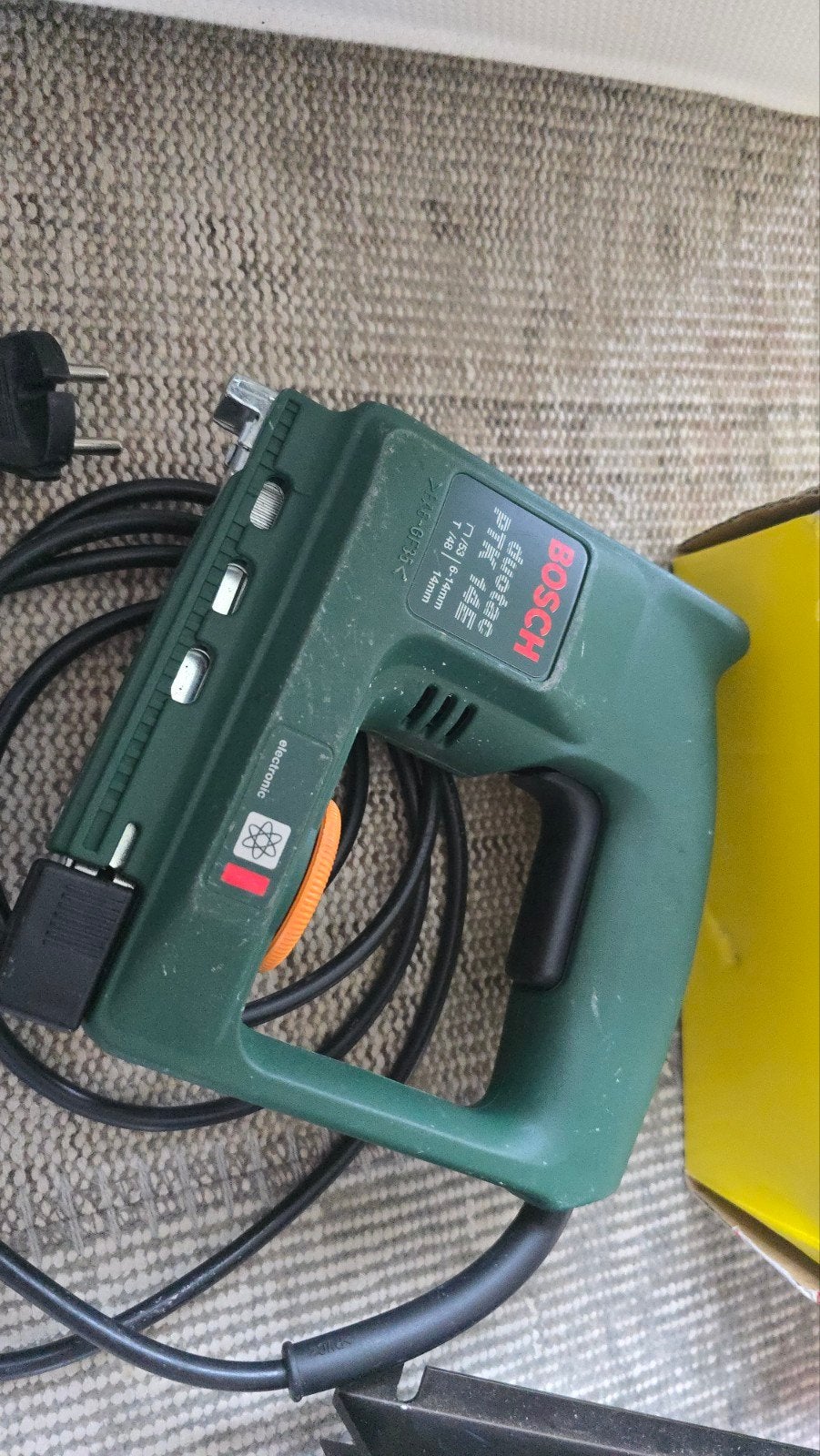 Bosch PTK 14E Duotac Tacker met nietjes, Ophalen of Verzenden, Zo goed als nieuw