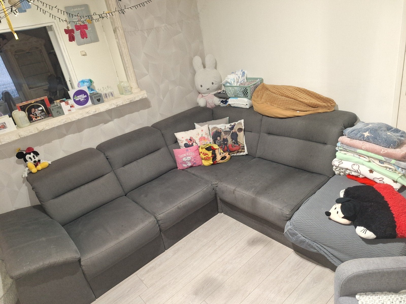 Gratis hoekbank en fauteuil op te halen in Roermond, Ophalen, Gebruikt, Hoekbank, 300 cm of meer