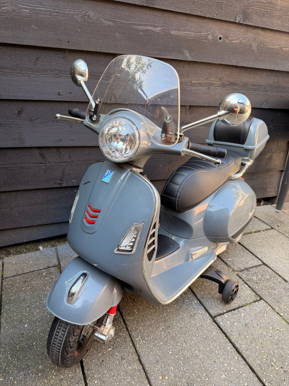 Vespa (elektrische kinder scooter), Gebruikt