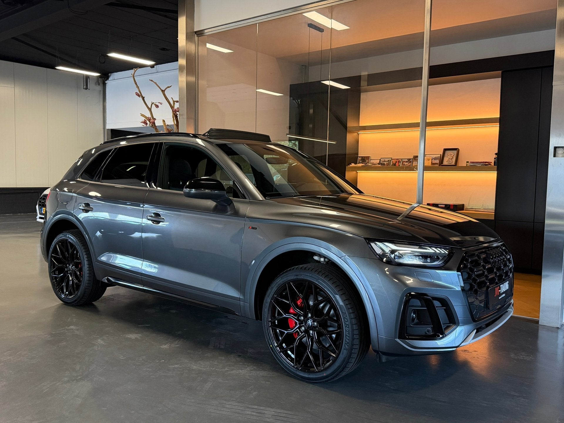 Audi Q5 50 E 2.0 TFSI 299PK Quattro S Line 2021 garantie 1e, Auto's, Dealer onderhouden, Gebruikt, Euro 6, 4 cilinders