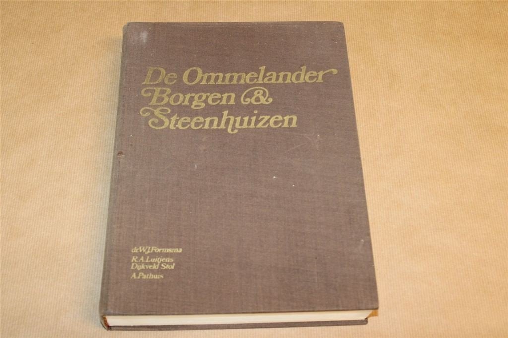 De Ommelander Borgen en Steenhuizen — Zeldzaam [1973], Boeken, Ophalen of Verzenden, Gelezen