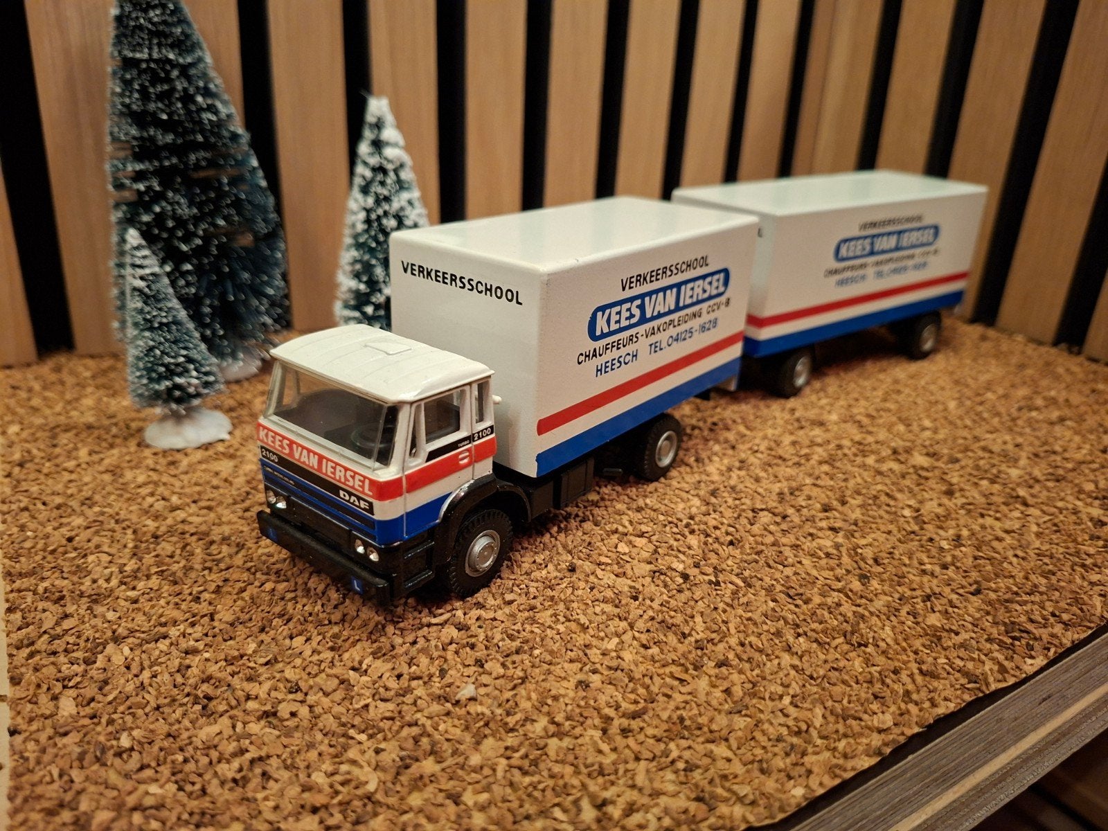 Lion toys daf, Ophalen of Verzenden, Zo goed als nieuw, Bus of Vrachtwagen, Lion Toys