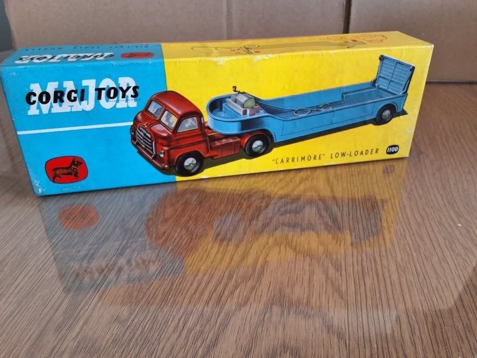vrachtwagen dieplader corgi-toys 1100, Verzenden, Zo goed als nieuw, Bus of Vrachtwagen, Corgi