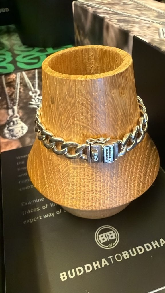 BUDDHA TO BUDDHA ARMBAND TYPE J159 D JANNEKE 18 CM € 149,95, Ophalen of Verzenden, Zo goed als nieuw, Zilver, Zilver
