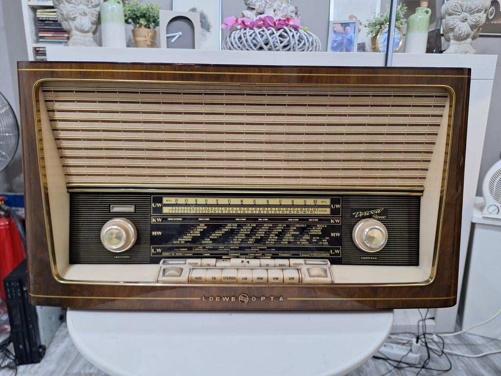 Loewe Opta Truxa Stereo, Ophalen
