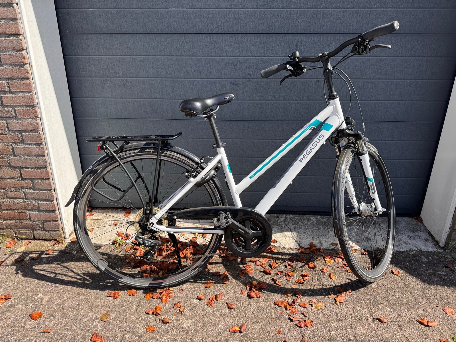 Pegasus Piazza Lite Damesfiets, 28 inch, Gebruikt, Velgrem, 56 cm of meer