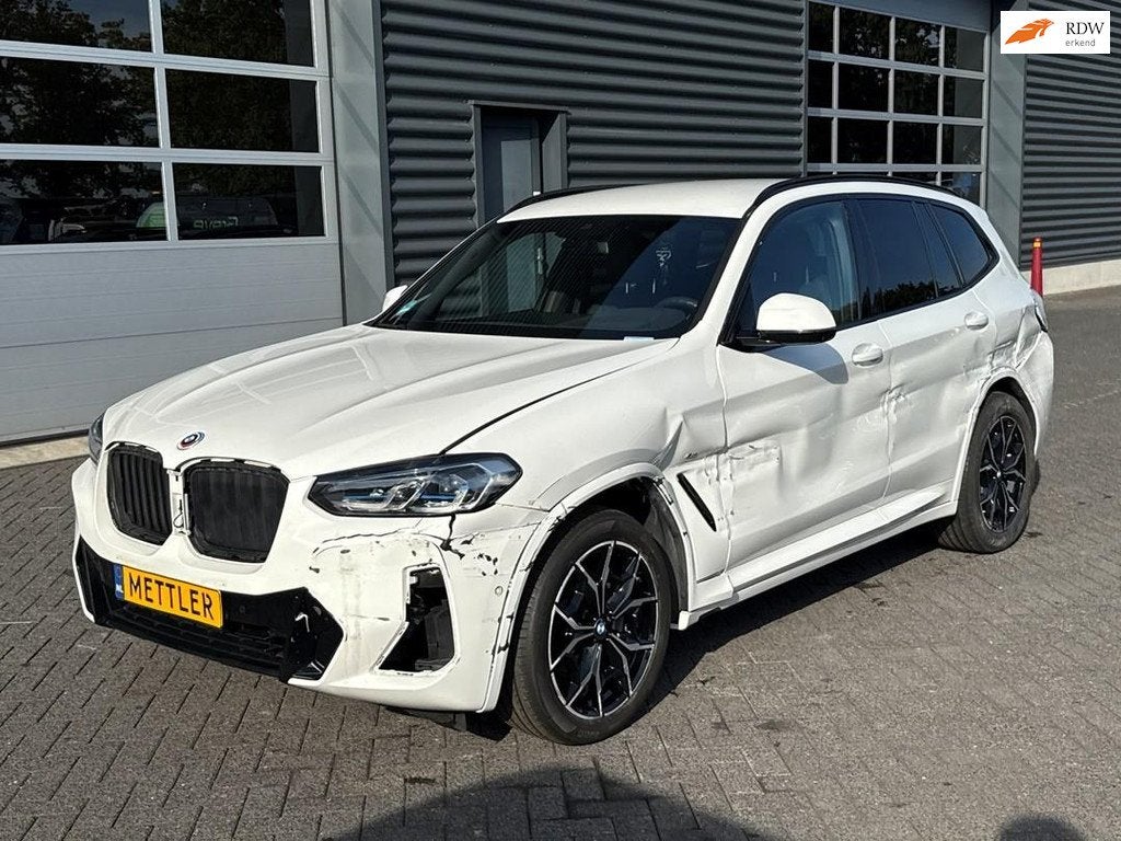 BMW X3 XDrive20d High Executive M pakket, camera, navigatie, Automaat, 1995 cc, Wit, Bedrijf