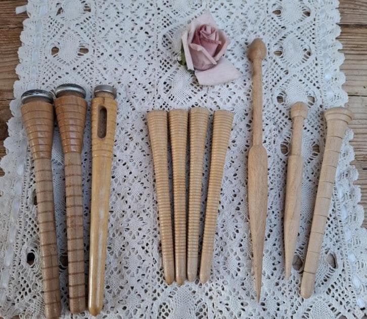 Lotje Franse brocante houten klosjes 2, Ophalen of Verzenden