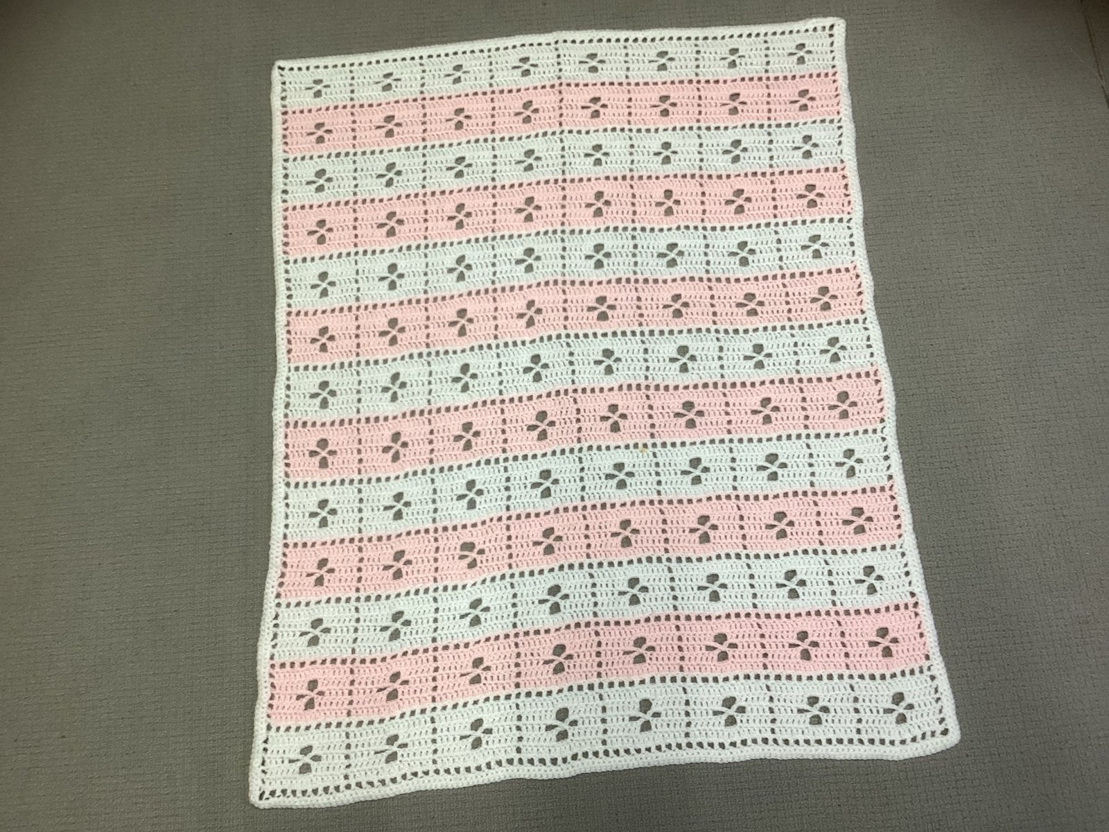 Nieuw Gehaakt Dekentje voor Baby of Peuter, Nieuw, Meerkleurig, Handgemaakt, Deken