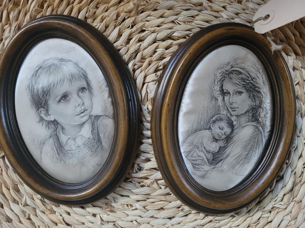 2 Portretjes op zijde door Guiseppe Tarantino (1916-1999), Antiek en Kunst, Curiosa en Brocante, Ophalen of Verzenden