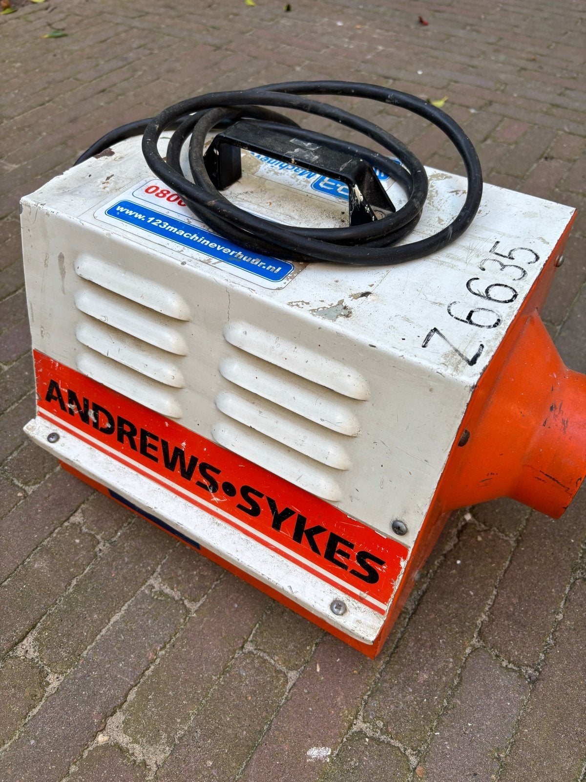 Te huur €2,50 p/d: Heater voor in huis of party-tent, Doe-het-zelf en Verbouw, Ophalen, Gebruikt, Minder dan 30 cm, Kachel