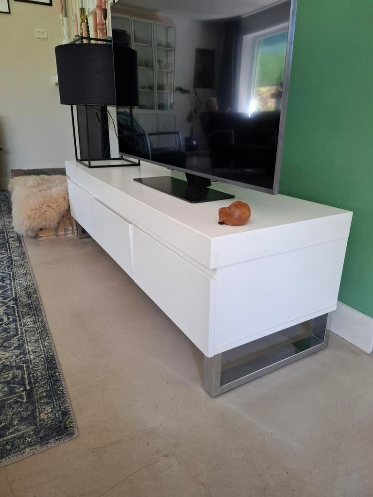 Tv kast, Ophalen, Zo goed als nieuw, 25 tot 50 cm, Minder dan 100 cm