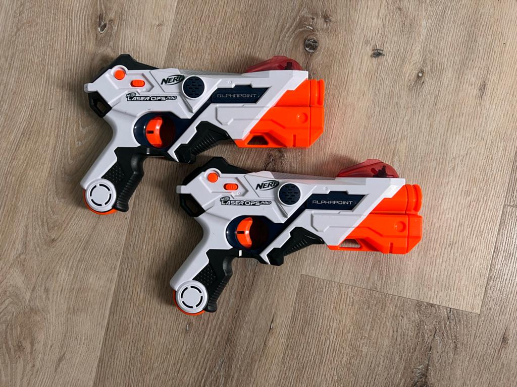 Nerf Laser OPS Pro Alphapoint (2 stuks), Kinderen en Baby's, Speelgoed | Buiten | Actiespeelgoed, Ophalen of Verzenden, Gebruikt