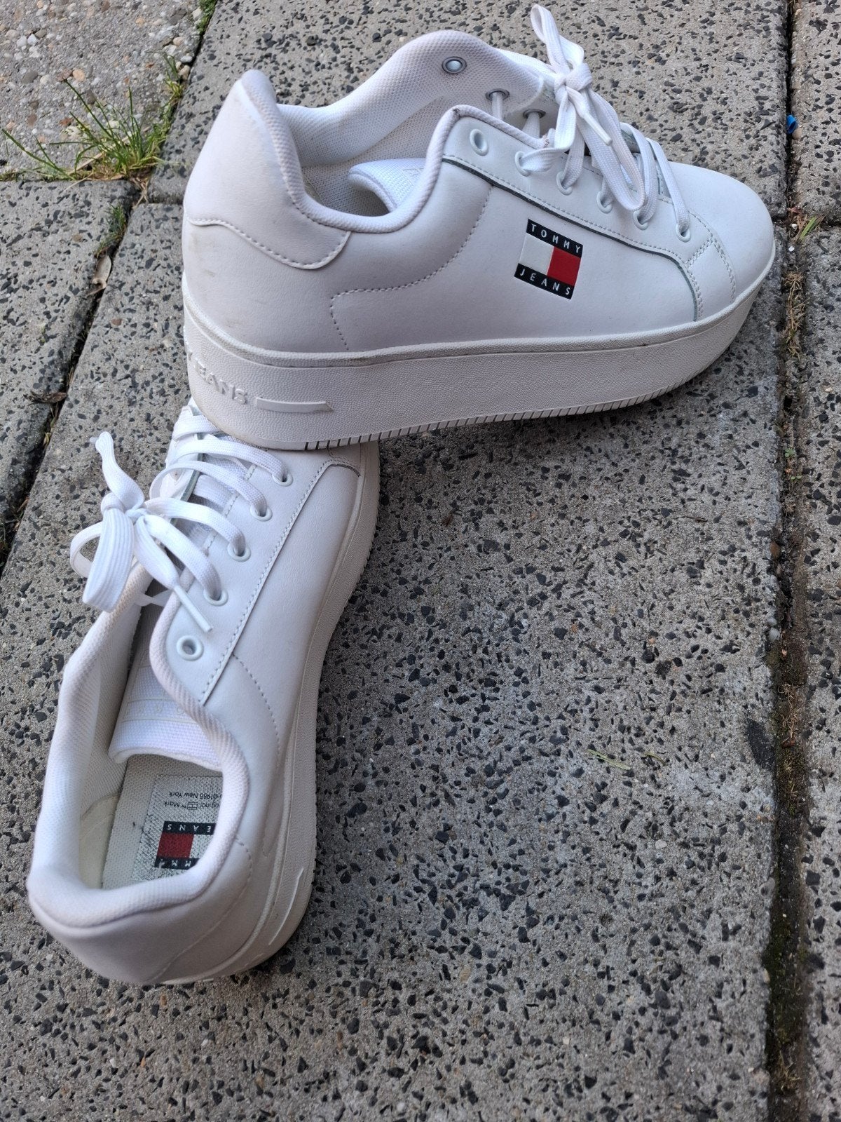 Mooie Tommy Hilfiger, Overige merken, Ophalen of Verzenden, Zo goed als nieuw, Overige sporten