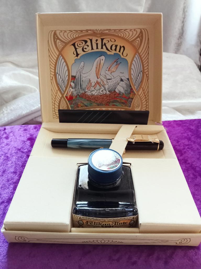 Mooie Oude Pelikan Set nog in de originele doos, Verzenden, Zo goed als nieuw, Overige typen