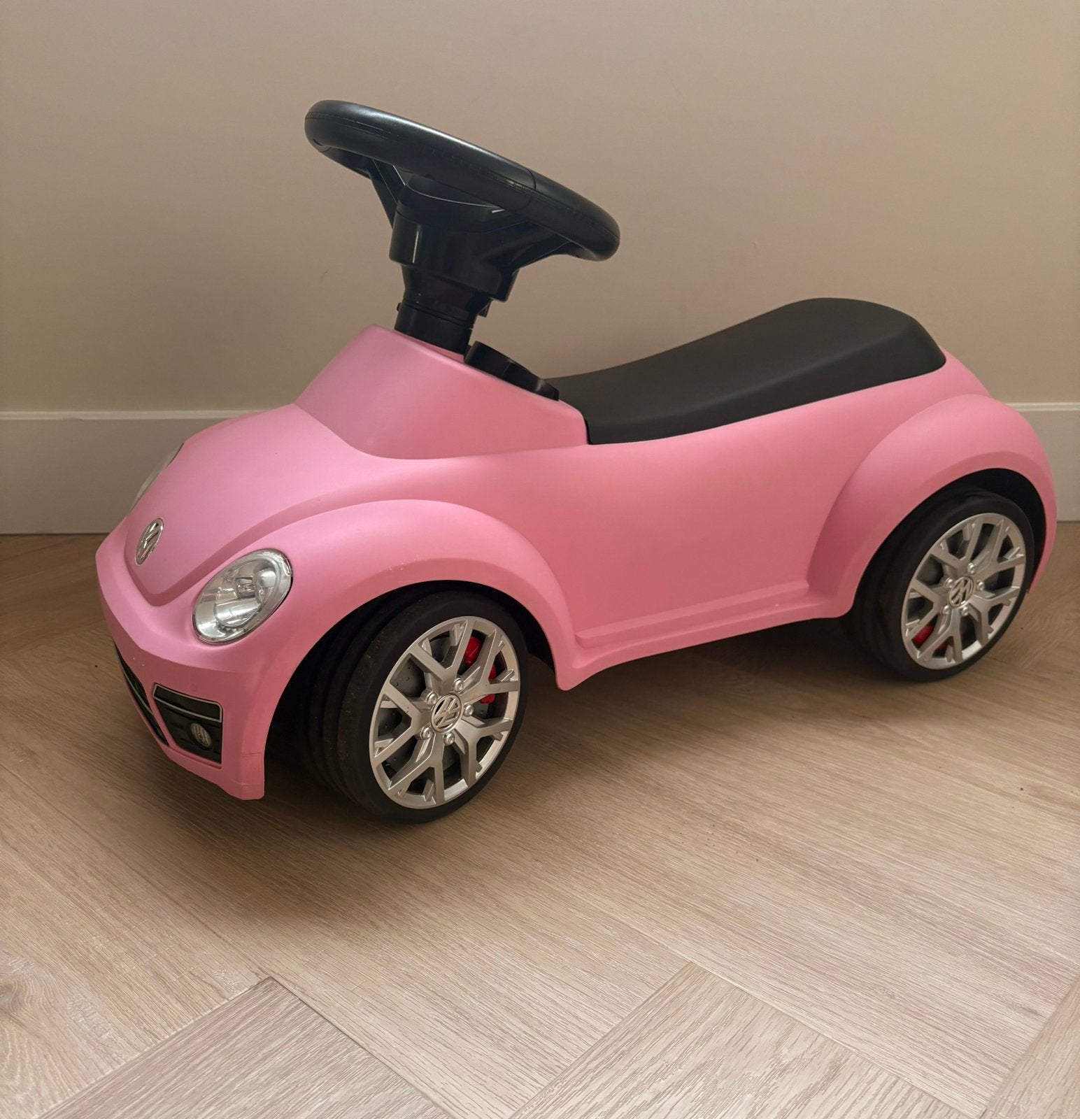 Bandits & Angels Volkswagen Beetle Loopauto Roze, Ophalen, Zo goed als nieuw