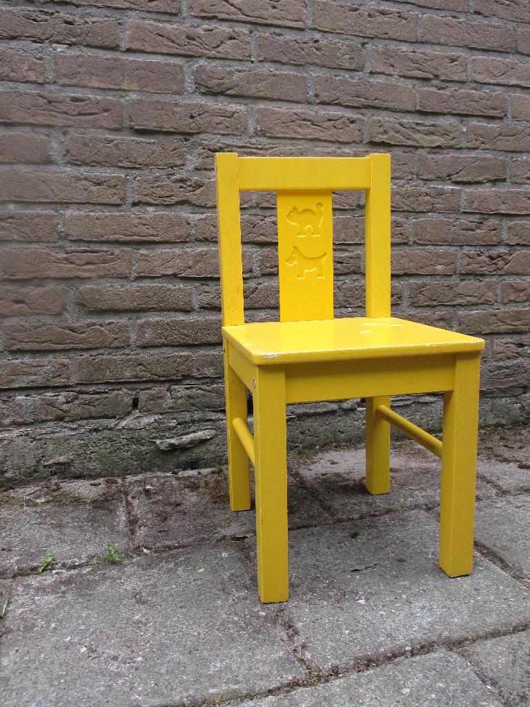 IKEA Kritter kinderstoeltje kleur geel, Ophalen, Gebruikt, Stoel(en)