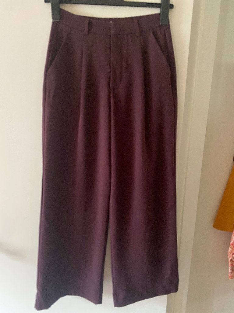 wijde pantalon Sisters Point S aubergine, Paars, Sisters Point, Ophalen of Verzenden, Zo goed als nieuw