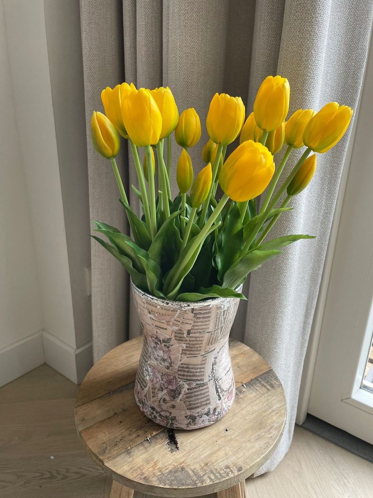 Real Touch Kunst Tulpen Geel – Realistische Nep Tulpen, Huis en Inrichting, Woonaccessoires | Kunstplanten en Kunstbloemen, Allbranstore