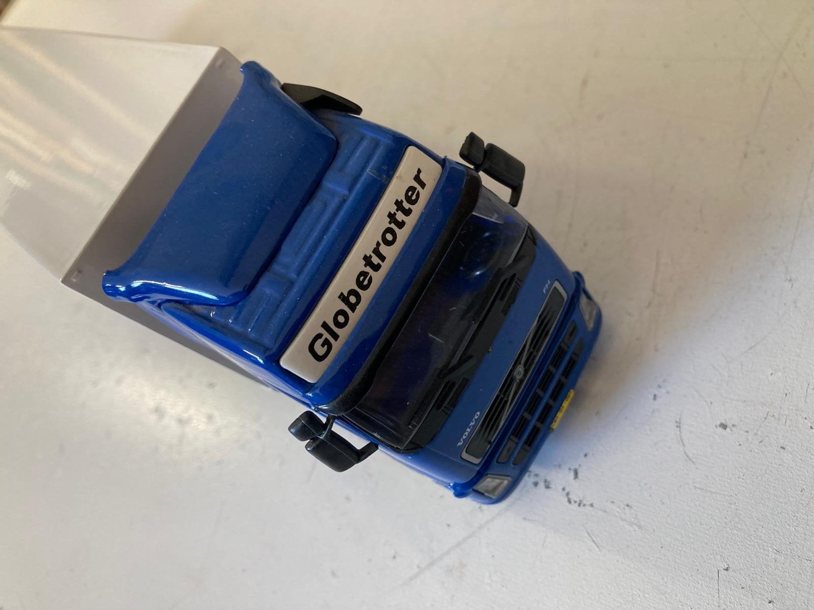 Volvo fh  lion toys, Ophalen of Verzenden, Zo goed als nieuw, Bus of Vrachtwagen, Lion Toys