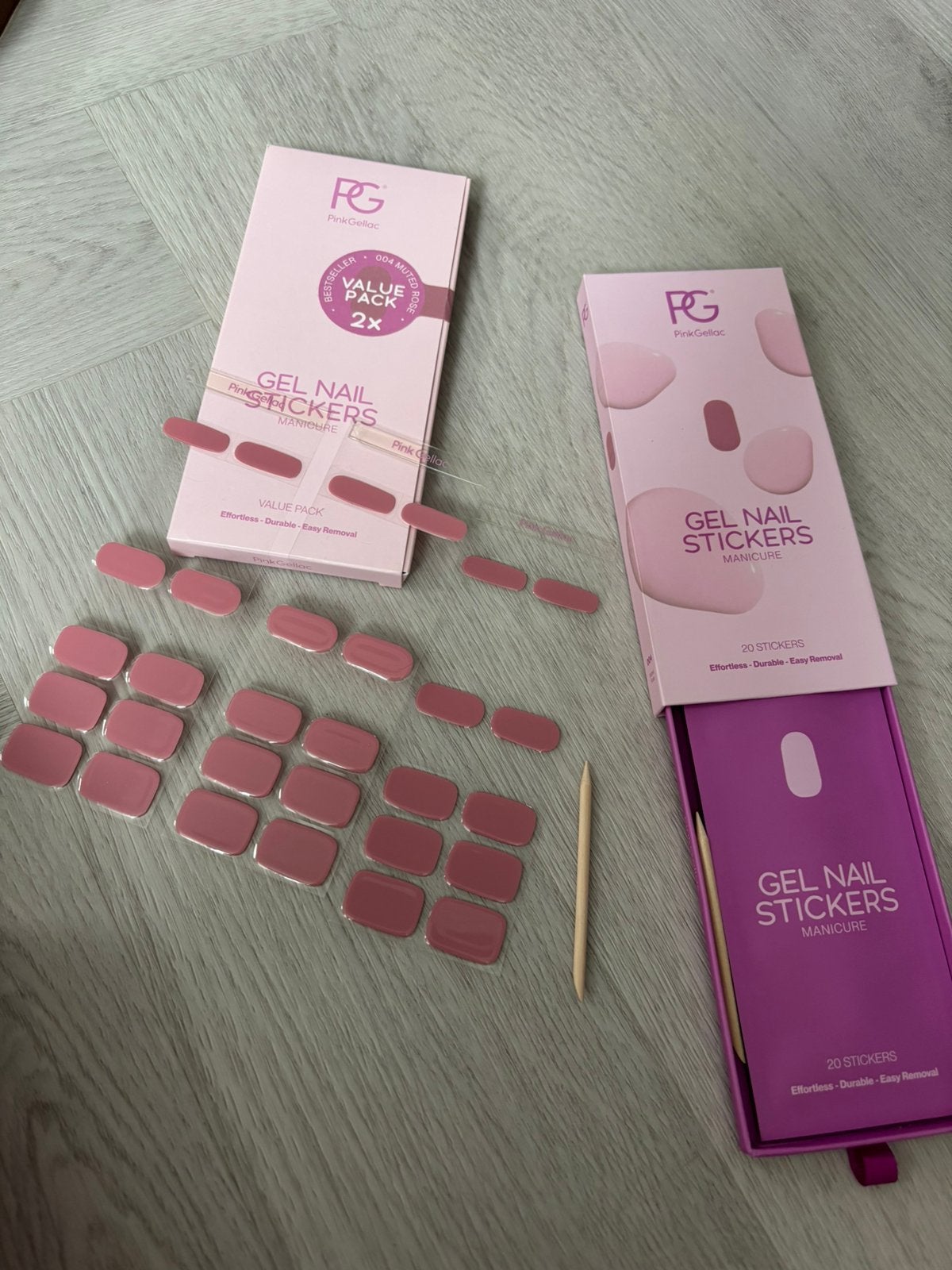 PINK GELLAC gel nail stickers 004 Muted Rose, Ophalen of Verzenden, Zo goed als nieuw, Toebehoren, Handen en Nagels