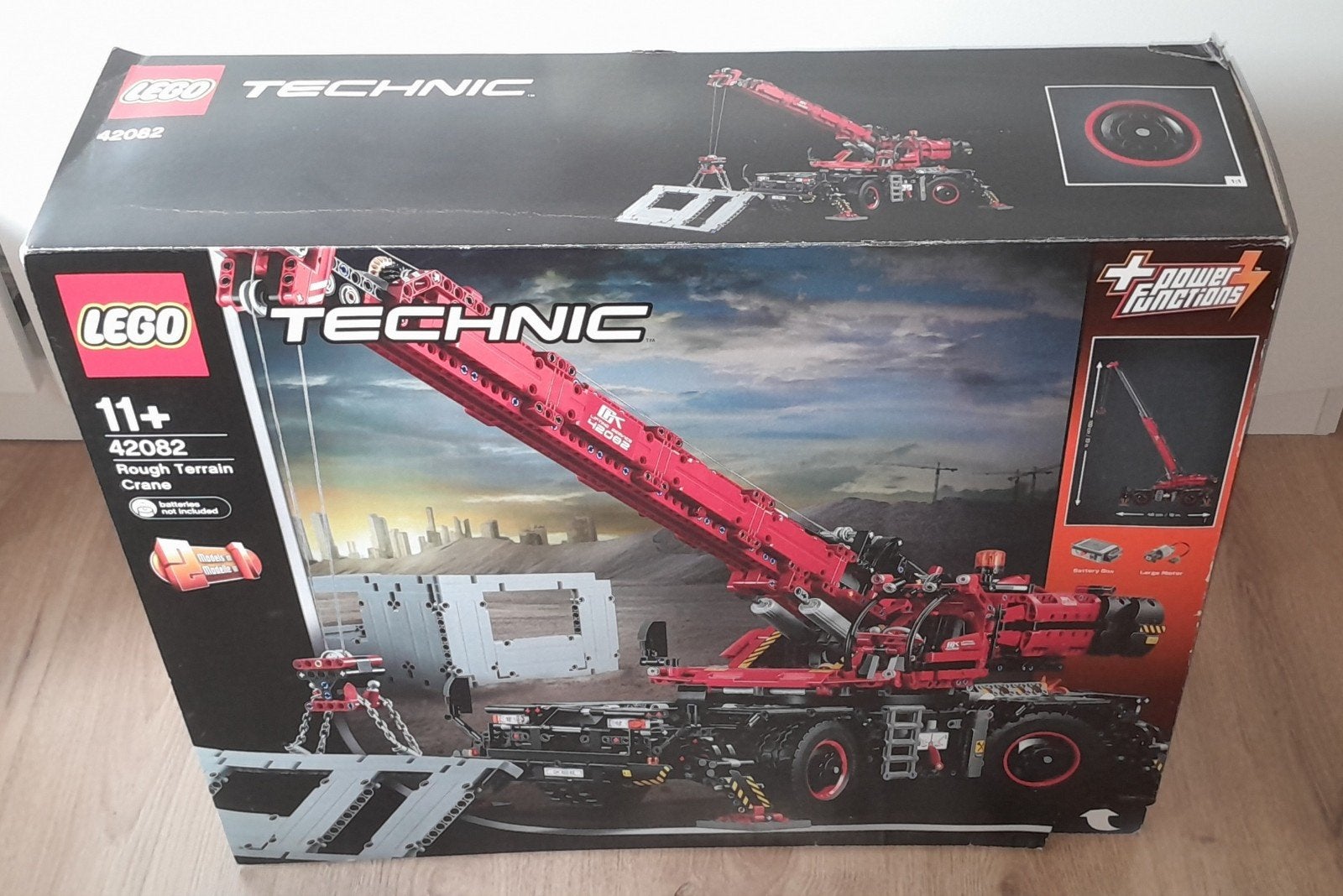 Lego technic mobiele kraan electrisch 9v 42082 nieuw in doos, Lego, Nieuw, Ophalen of Verzenden, Technic