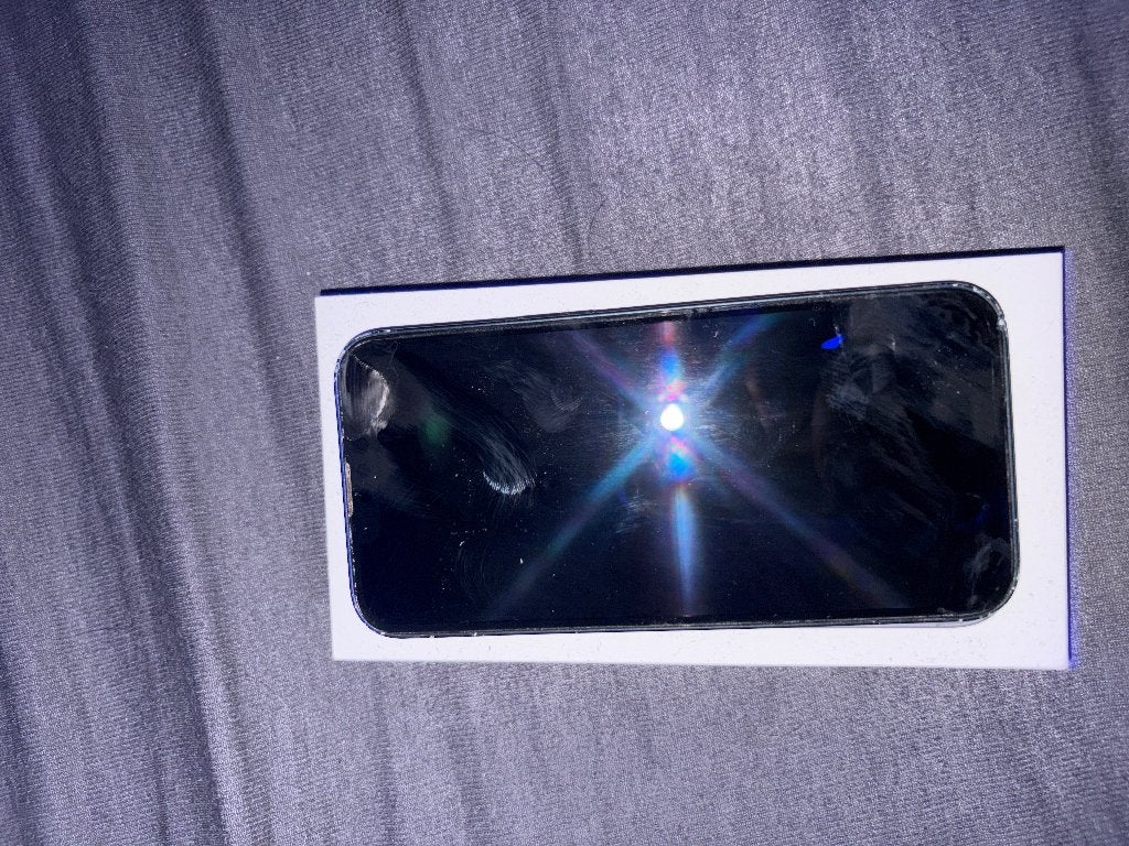 Foto 2 van Iphone 13 128 gb