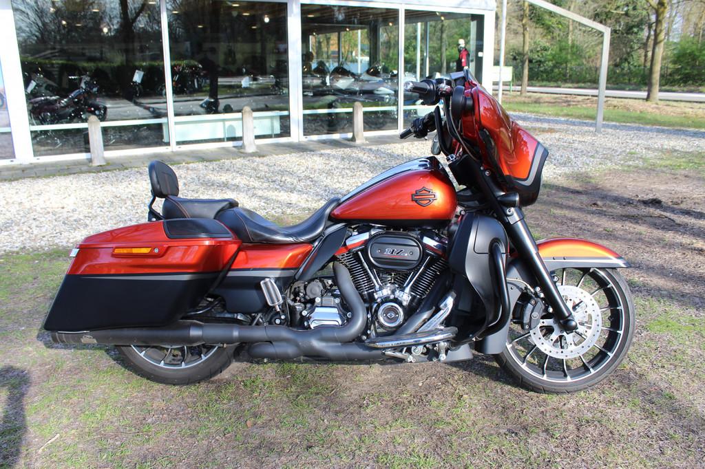 Harley-Davidson Street Glide FLH-X SE Street-Glide CVO, Chopper, Bedrijf, 1923 cc, Meer dan 35 kW