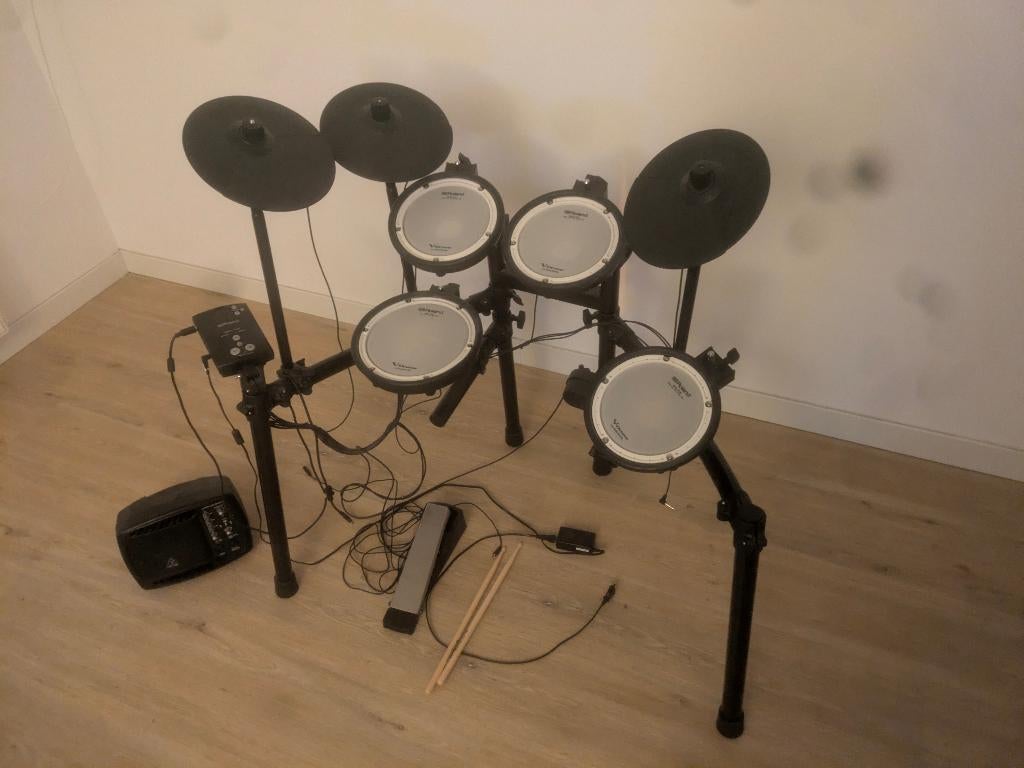 Roland TD-1DMK elektronisch drumstel, Muziek en Instrumenten, Drumstellen en Slagwerk, Ophalen, Gebruikt, Roland, Elektronisch