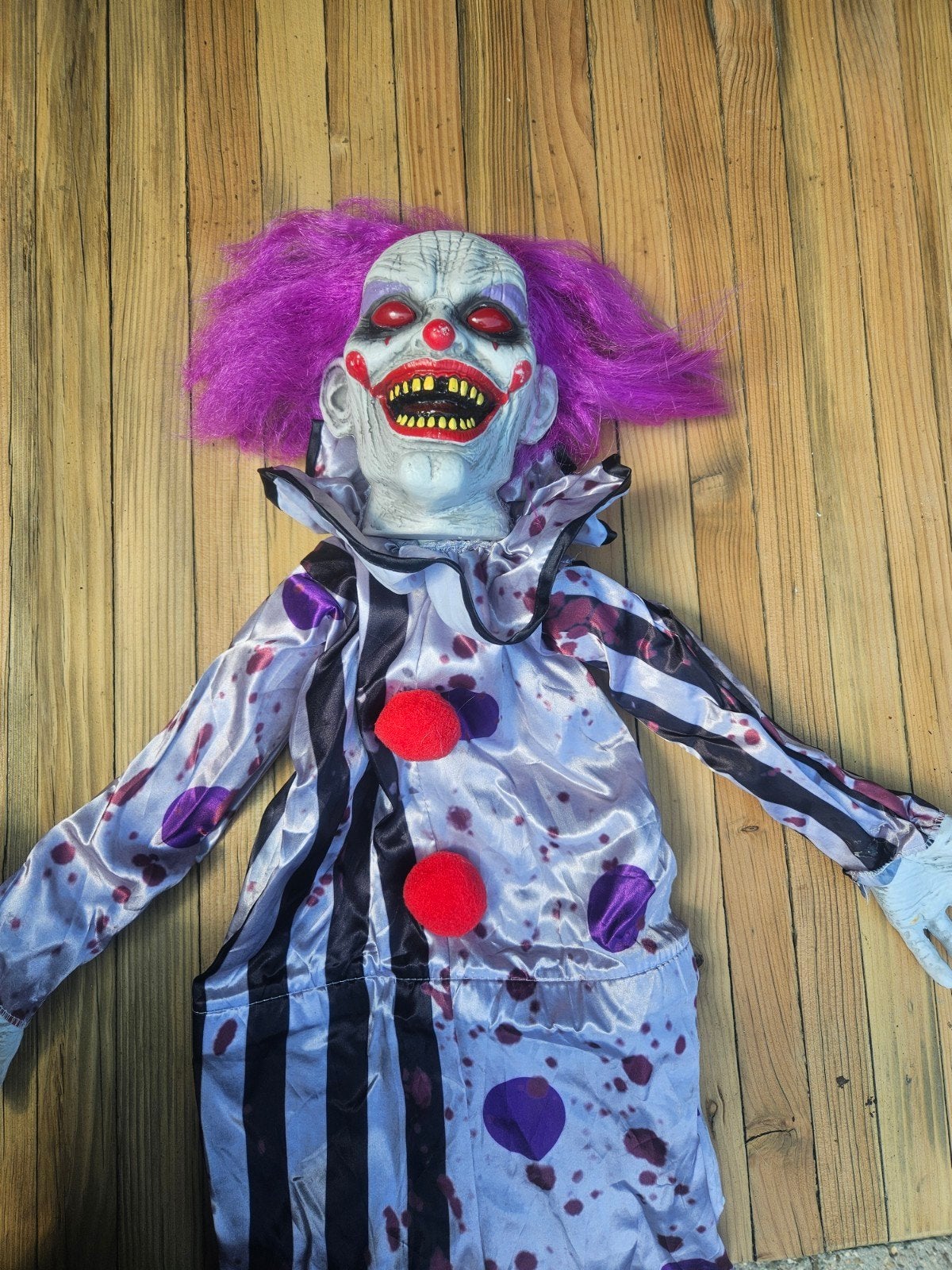 Griezelige Halloween Clown - Bibberend en met Geluid, Ophalen of Verzenden, Gebruikt, Versiering, Halloween of Griezel