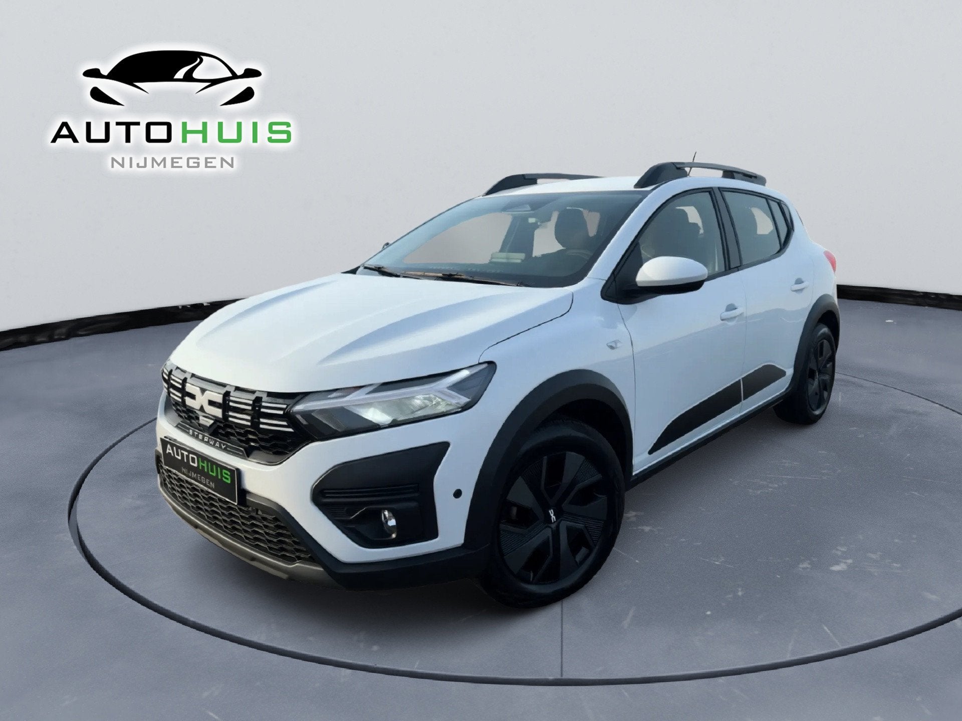 Dacia Sandero 1.0 tce Stepway Expression Automaat Apple carp, Auto's, Dealer onderhouden, Stof, Gebruikt, Zwart