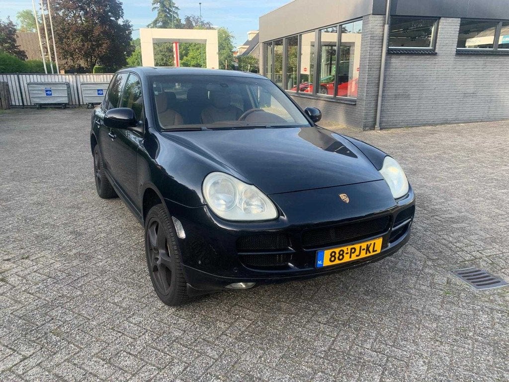 Porsche - 2004 - Cayenne - 4.5 S - 88-PJ-KL, Auto's, Cayenne, Gebruikt, 147 €/maand, Euro 4