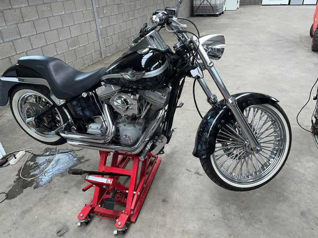 Harley softail bj 2003 met taxatie rapport 2023., Bedrijf, Chopper