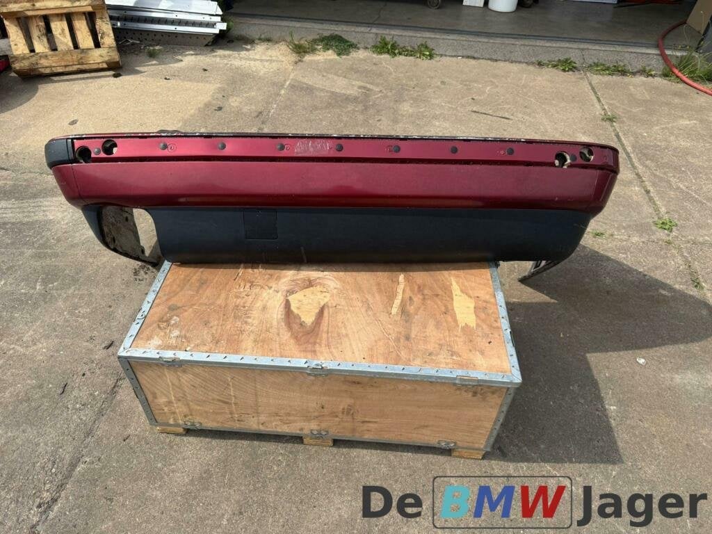 Achterbumper rood BMW 5-serie E34 51121944180, Gebruikt, Ophalen of Verzenden, Achter, Bumper