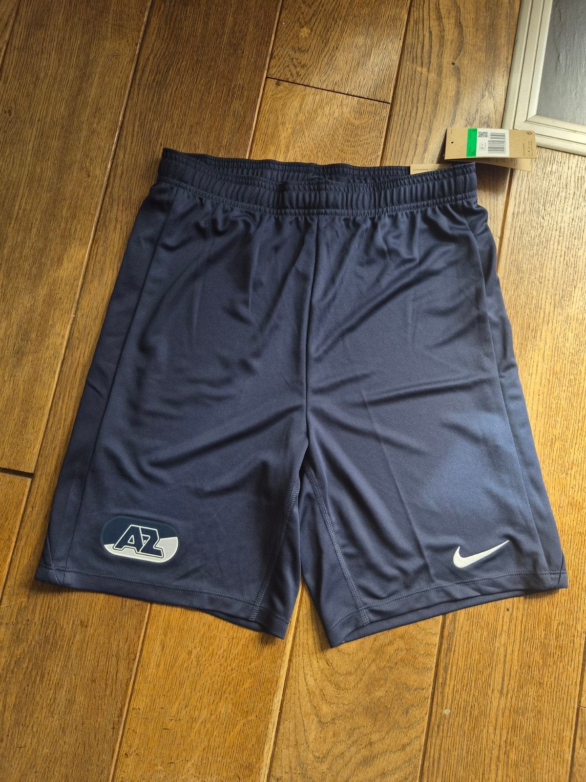 Nike AZ Voetbalbroekje - Nieuw met kaartjes, Kinderen en Baby's, Kinderkleding | Overige, Ophalen of Verzenden, Nieuw, Nike, Jongen of Meisje