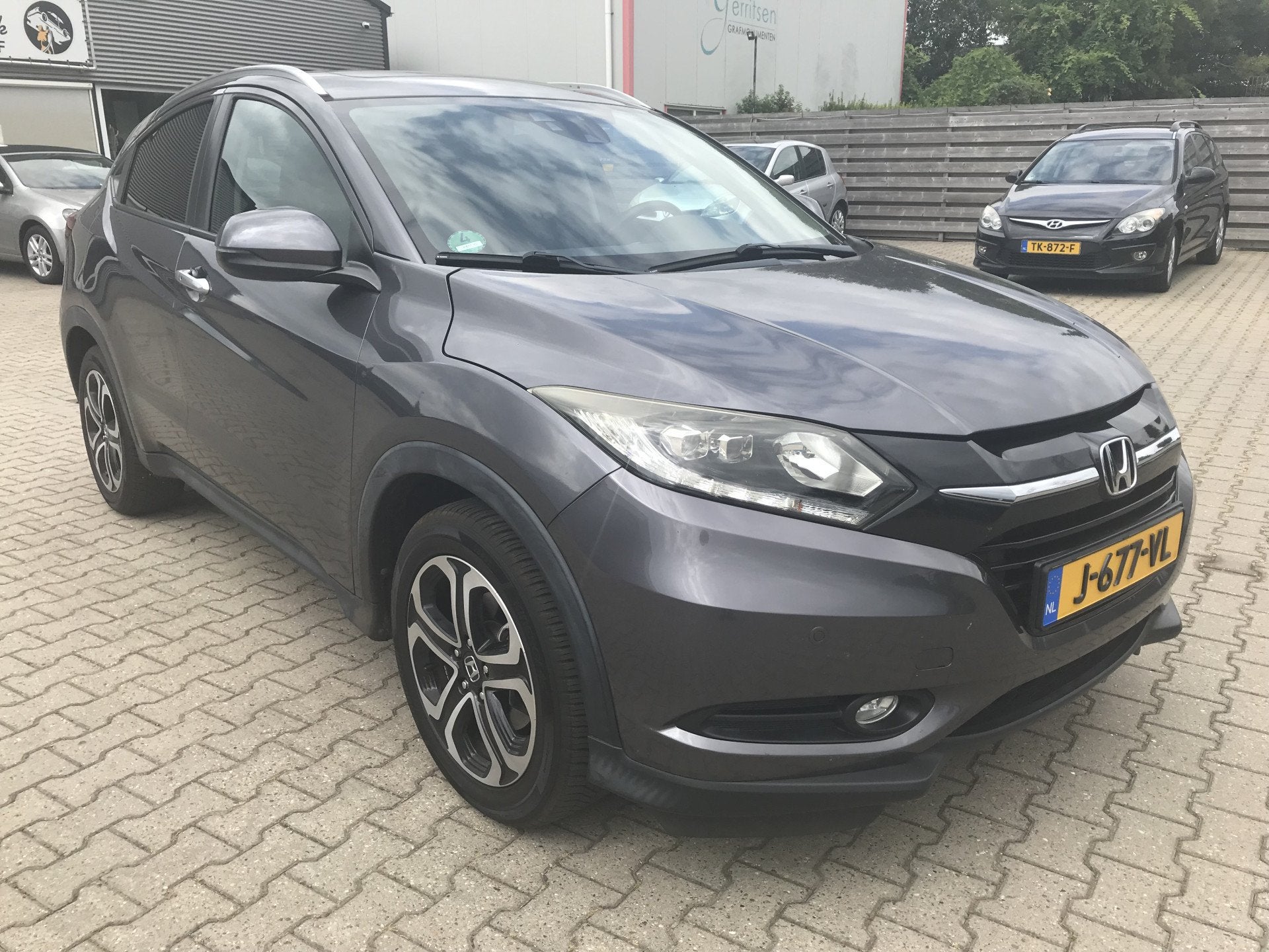 Honda HR-V 1.5 i-VTEC Executive (bj 2015, automaat), Stof, 19 km/l, Particulier, 1000 kg