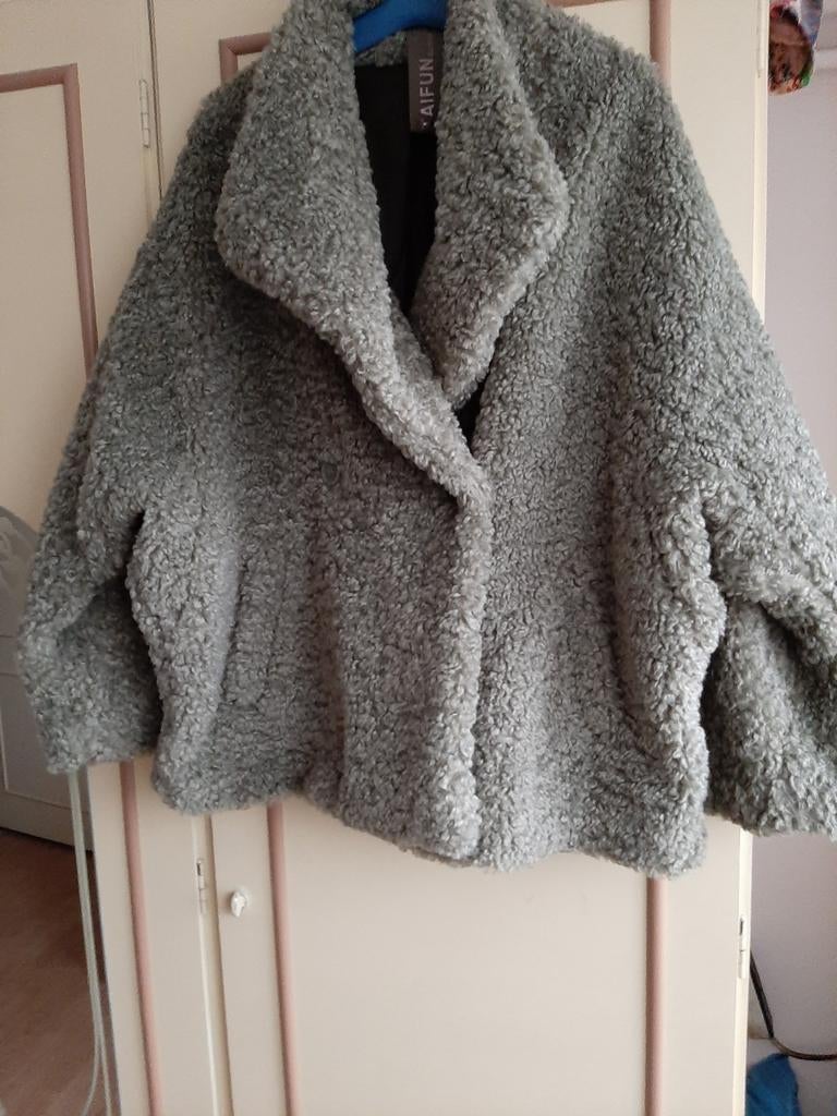 Nieuw TAIFUN Outerwear Fluffy Jasje in Prachtig Groen, Kleding | Dames, Jassen | Winter, Maat 46/48 (XL) of groter, Nieuw, Ophalen of Verzenden