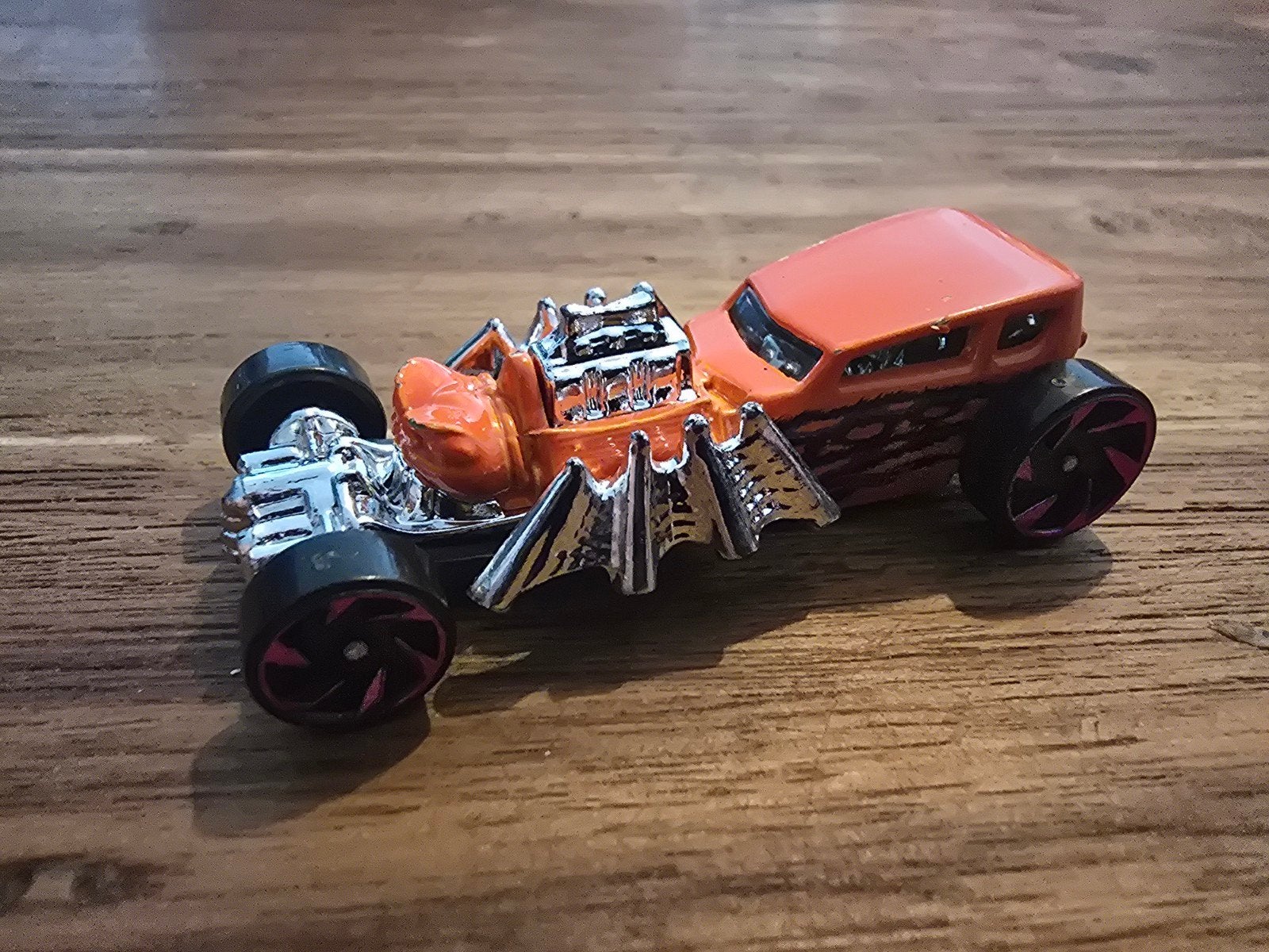 Hot Wheels Street Creeper 2012 Oranje Vleermuis Auto, Ophalen of Verzenden
