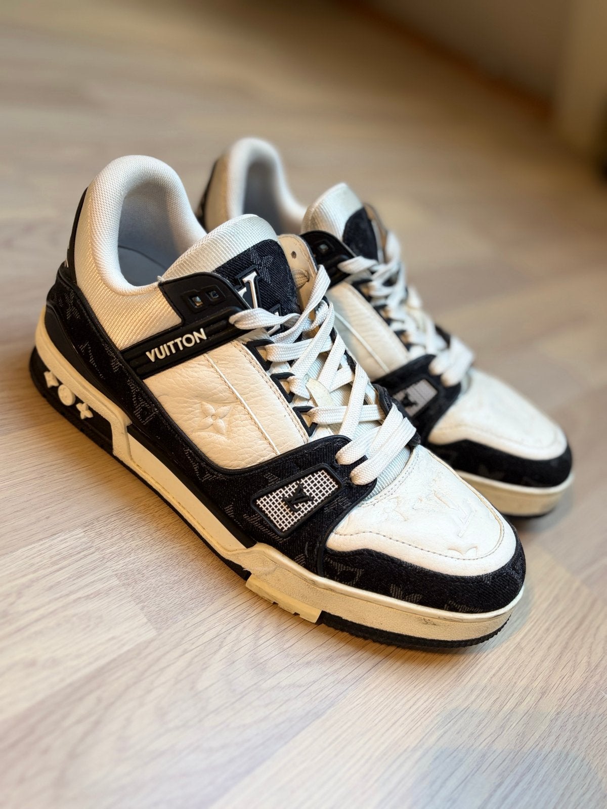 Originele Louis Vuitton Sneakers - Zwart/Wit, Kleding | Heren, Verzenden, Zwart, Sneakers of Gympen, Gedragen
