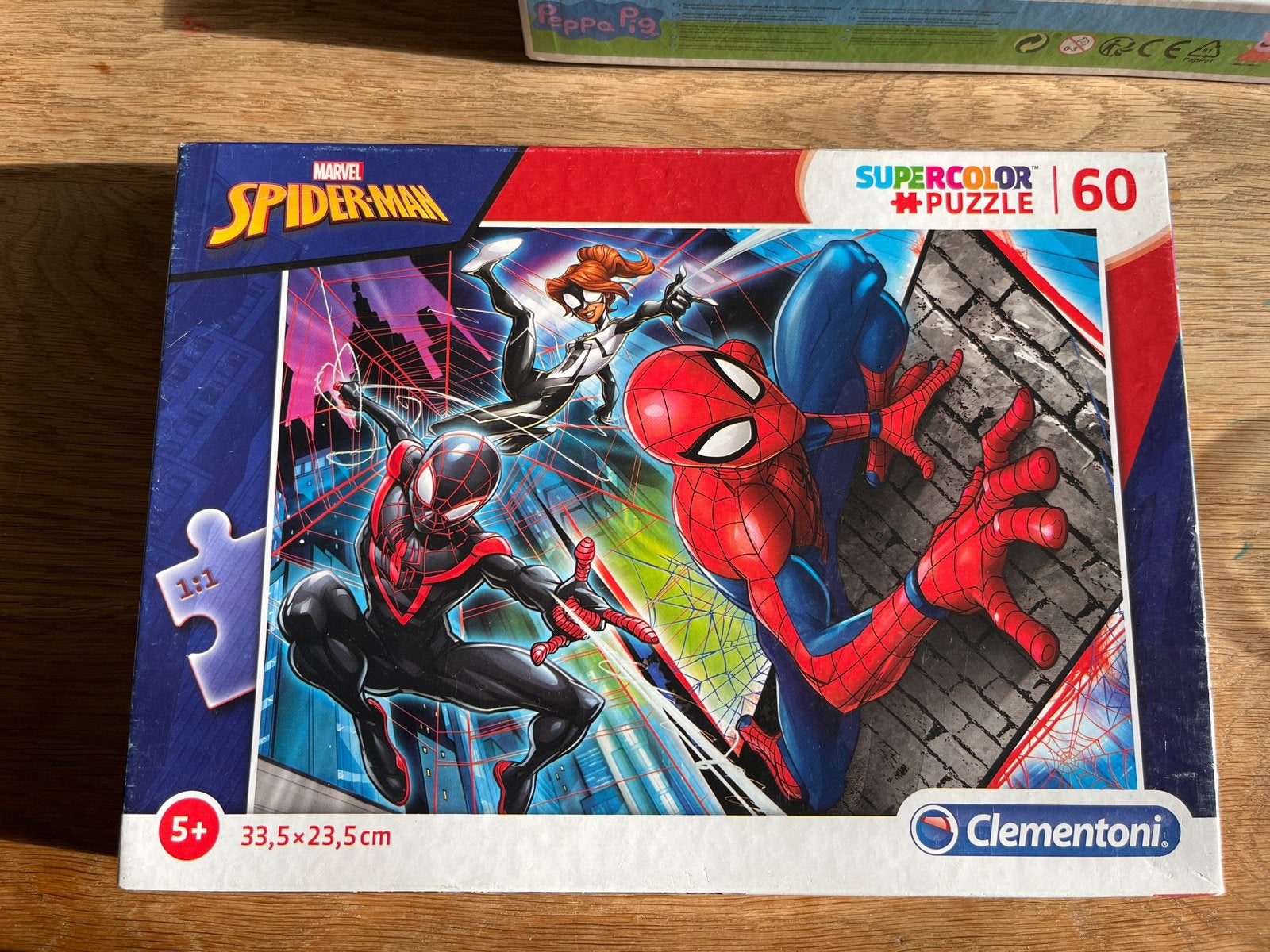 Puzzel Spider-Man 60 stukjes, Ophalen of Verzenden, Minder dan 10 stukjes, Zo goed als nieuw, 6 jaar of ouder