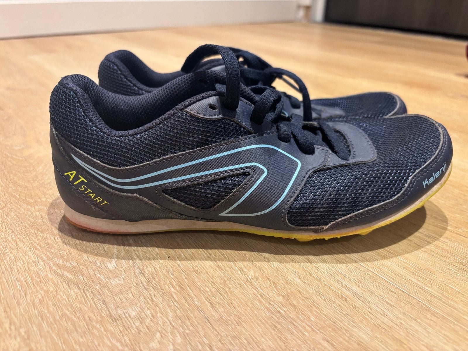 Kalenji AT Start Spikes - Maat 37, Sport en Fitness, Overige merken, Gebruikt, Ophalen of Verzenden, Spikes