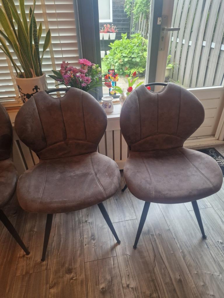 4 grijzen stoelen, Huis en Inrichting, Stoelen, Ophalen, Gebruikt, Grijs