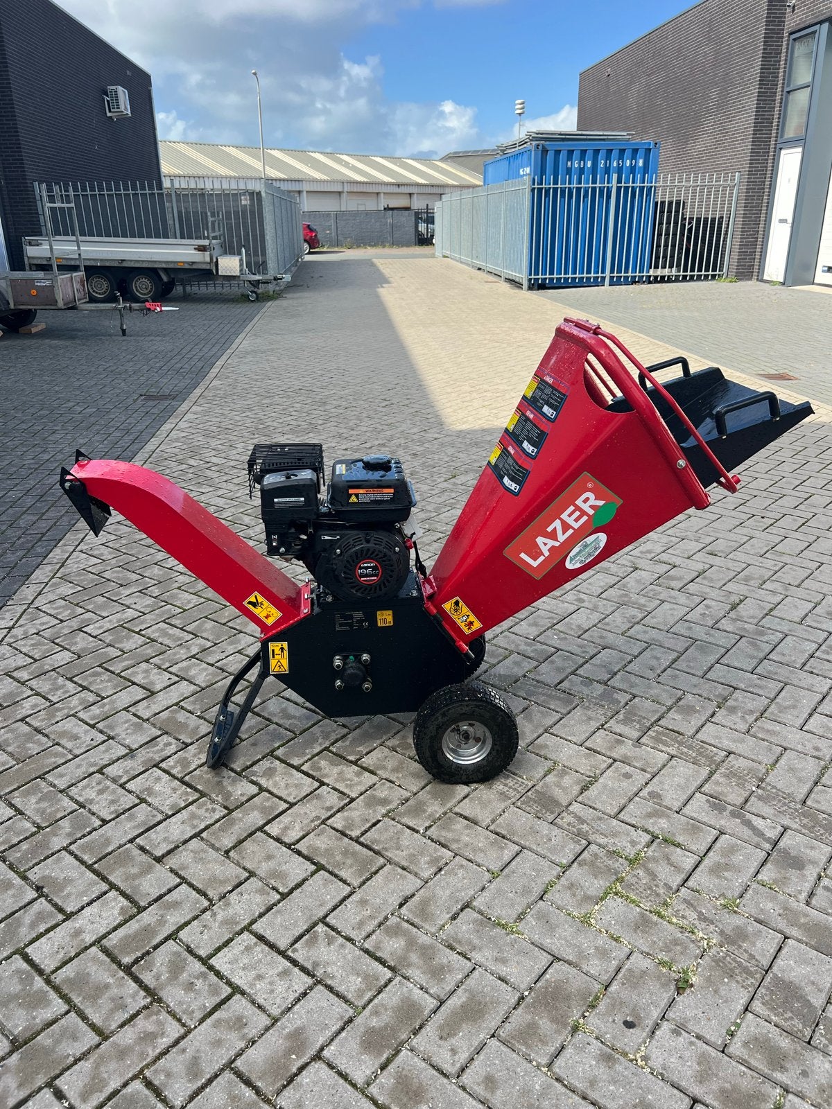 Lazer Hakselaar - Krachtige Benzine Houtversnipperaar, Ophalen of Verzenden, Gebruikt, Benzine
