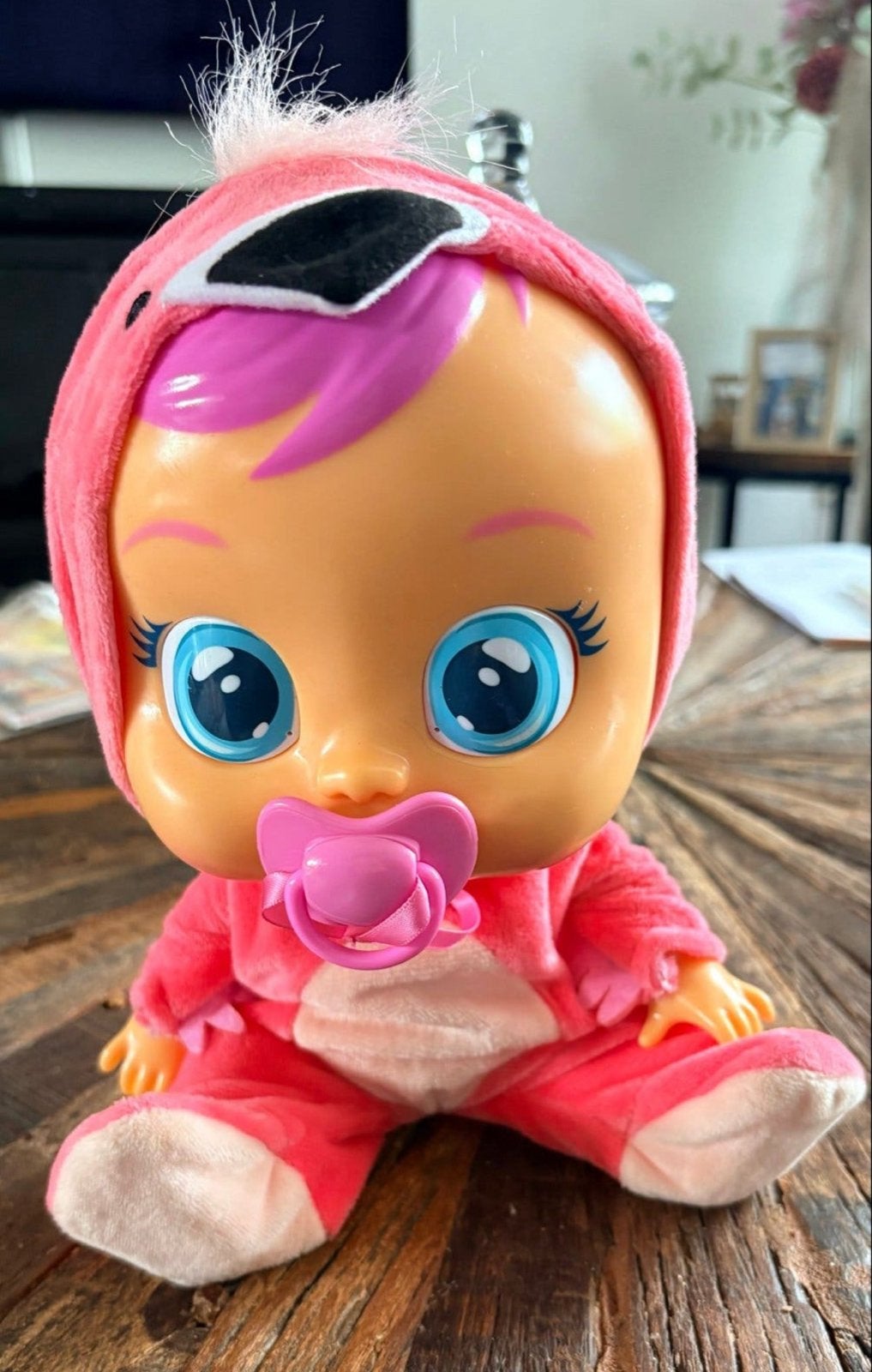Cry Babies Babypop Flamingo - Huilt echt!, Ophalen, Zo goed als nieuw, Babypop