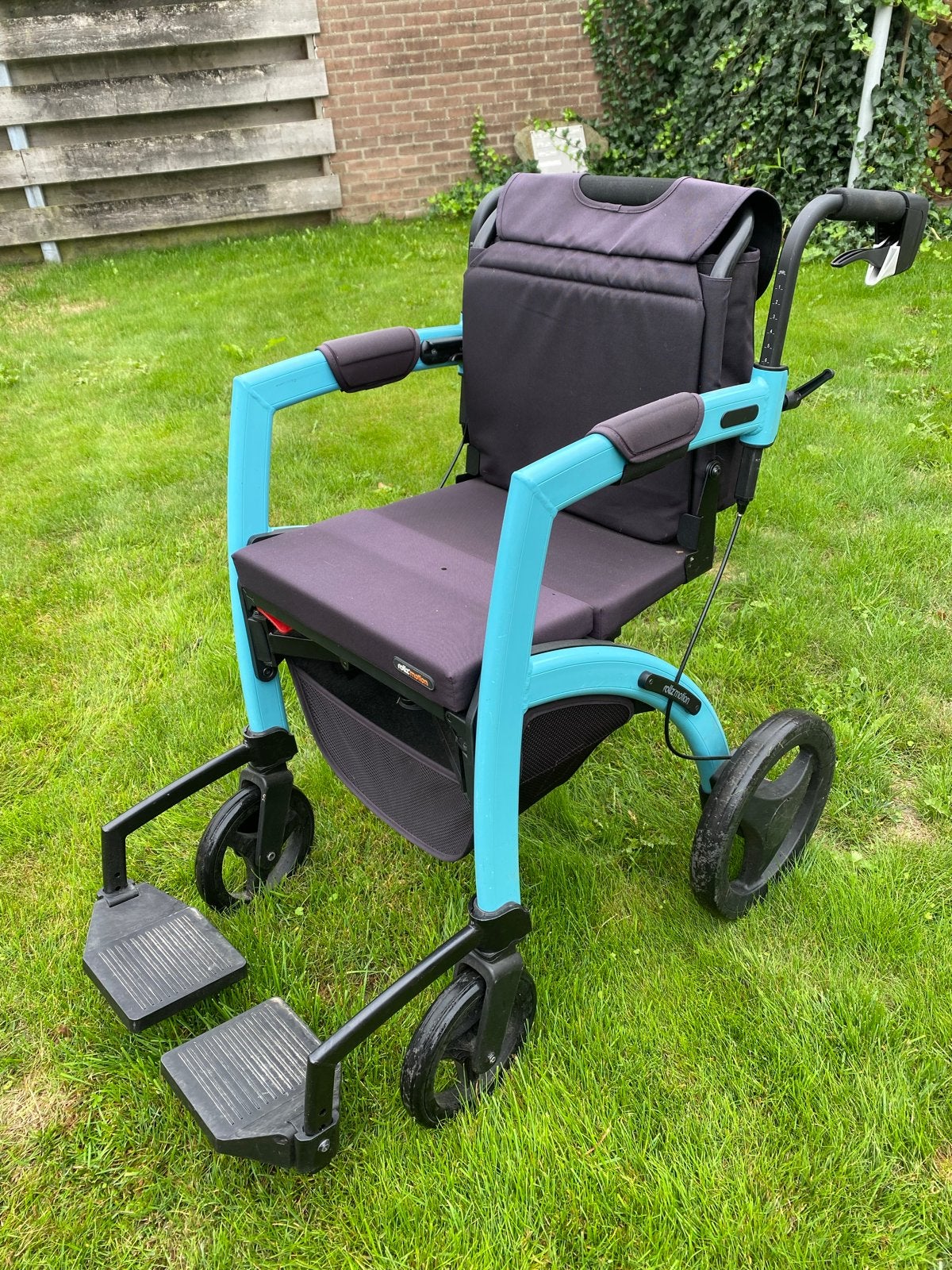 Rollz Motion rolstoel/rollator vaste prijs, Diversen, Rolstoelen, Ophalen